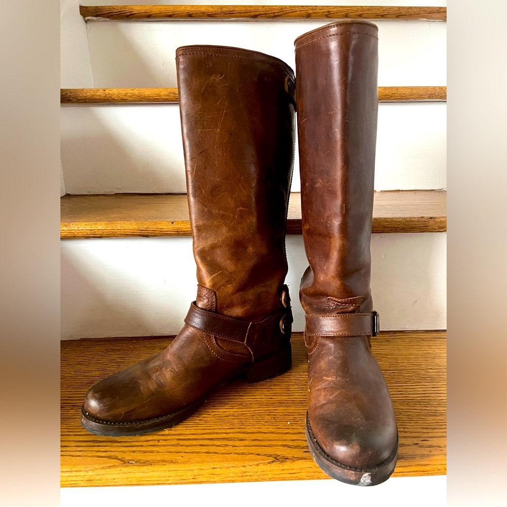 Frye Veronica Boot, Brown, Size 9.5